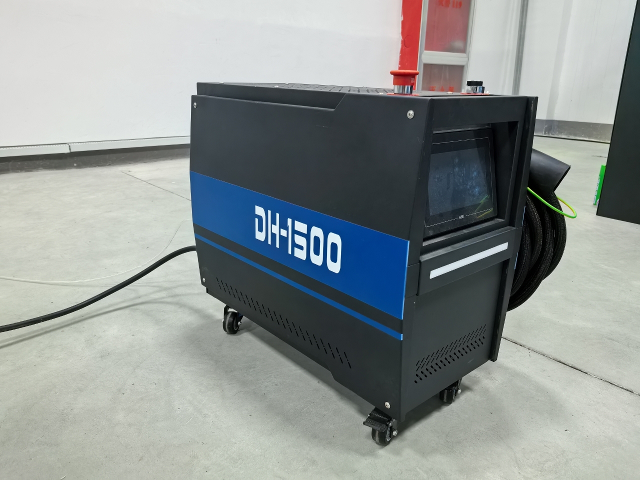 초박판용 QCW 레이저용접기